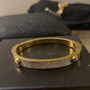 Michael Kors Gold diamond bangle bracelet ✨